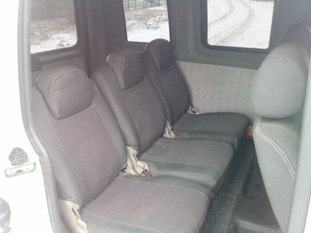 Фольксваген Кадди 2009 в Кременчуге на Automoto.ua Белый Фольксваген Кадди, объемом двигателя 2 л и пробегом 167 тыс. км за 6900 $, фото 6 на Automoto.ua