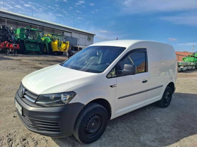 Белый Фольксваген Кадди, объемом двигателя 1.6 л и пробегом 289 тыс. км за 10000 $, фото 2 на Automoto.ua