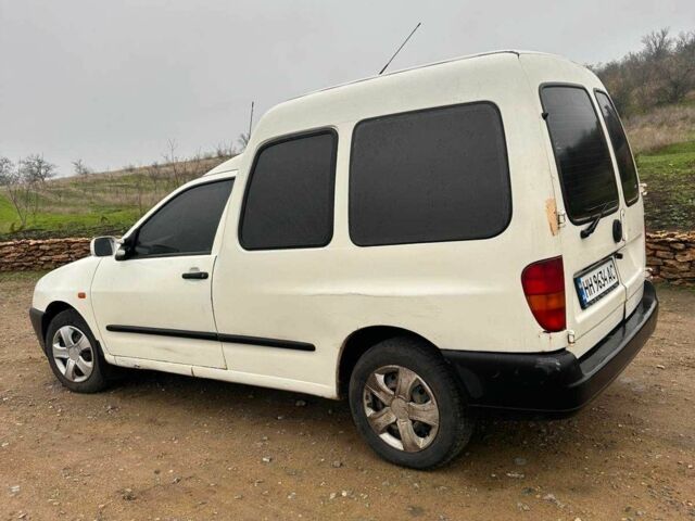 Белый Фольксваген Кадди, объемом двигателя 1.9 л и пробегом 257 тыс. км за 2600 $, фото 4 на Automoto.ua