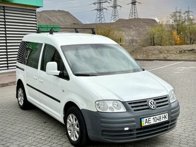 Белый Фольксваген Кадди, объемом двигателя 1.9 л и пробегом 300 тыс. км за 6500 $, фото 2 на Automoto.ua