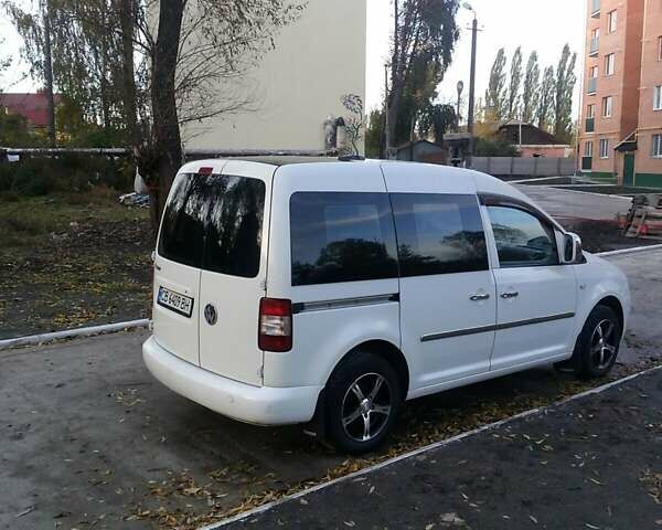 Белый Фольксваген Кадди, объемом двигателя 2 л и пробегом 260 тыс. км за 5800 $, фото 6 на Automoto.ua