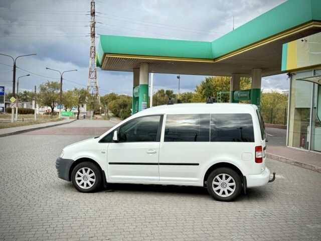 Белый Фольксваген Кадди, объемом двигателя 1.9 л и пробегом 300 тыс. км за 6500 $, фото 4 на Automoto.ua