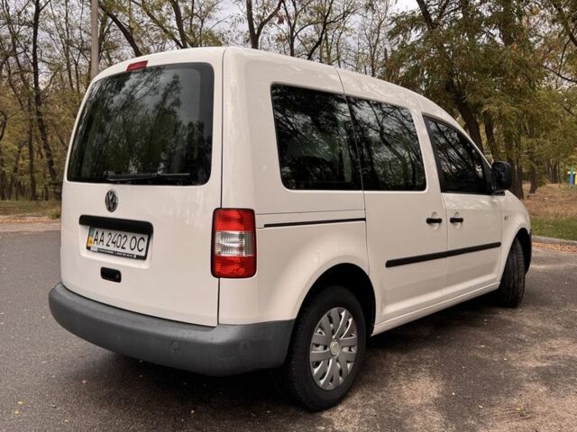 Белый Фольксваген Кадди, объемом двигателя 2 л и пробегом 310 тыс. км за 6499 $, фото 3 на Automoto.ua