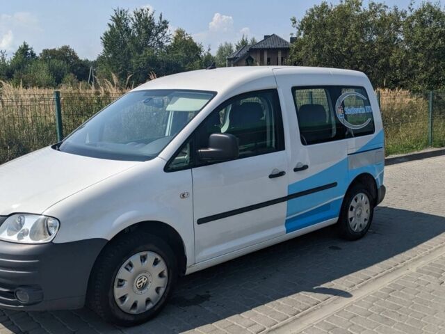 Білий Фольксваген Кадді, об'ємом двигуна 2 л та пробігом 147 тис. км за 7140 $, фото 1 на Automoto.ua