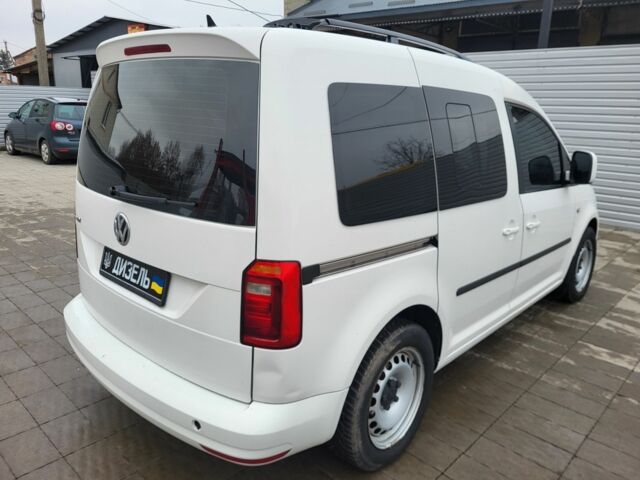 Білий Фольксваген Кадді, об'ємом двигуна 1.6 л та пробігом 333 тис. км за 6900 $, фото 4 на Automoto.ua