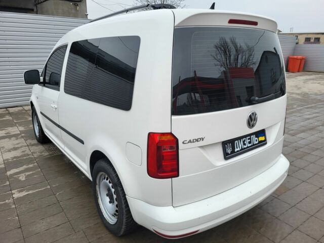 Белый Фольксваген Кадди, объемом двигателя 1.6 л и пробегом 333 тыс. км за 6900 $, фото 5 на Automoto.ua