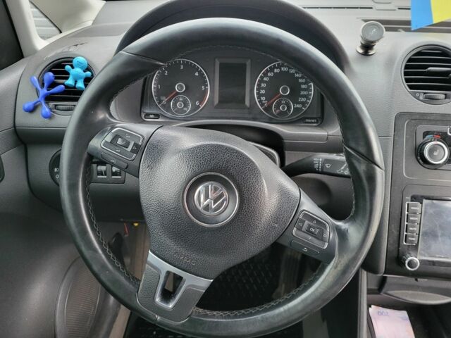 Білий Фольксваген Кадді, об'ємом двигуна 1.6 л та пробігом 333 тис. км за 6900 $, фото 16 на Automoto.ua