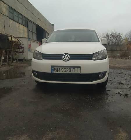 Фольксваген Кадди 2012 в Сумах на Automoto.ua Белый Фольксваген Кадди, объемом двигателя 1.6 л и пробегом 230 тыс. км за 10500 $, фото 2 на Automoto.ua