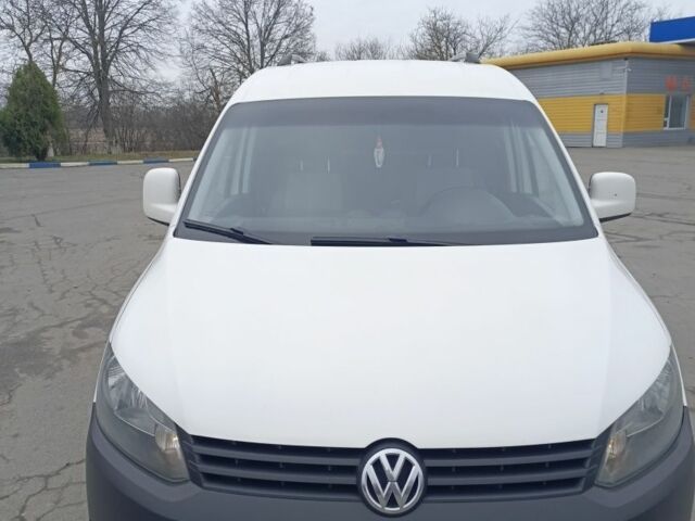 Белый Фольксваген Кадди, объемом двигателя 1.6 л и пробегом 268 тыс. км за 8750 $, фото 1 на Automoto.ua