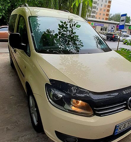 Бежевий Фольксваген Кадді, об'ємом двигуна 1.6 л та пробігом 256 тис. км за 10500 $, фото 12 на Automoto.ua