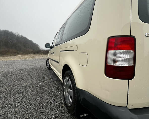 Бежевий Фольксваген Кадді, об'ємом двигуна 1.9 л та пробігом 350 тис. км за 9200 $, фото 17 на Automoto.ua