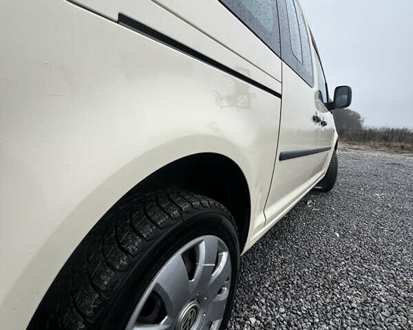 Бежевий Фольксваген Кадді, об'ємом двигуна 1.9 л та пробігом 350 тис. км за 9200 $, фото 26 на Automoto.ua