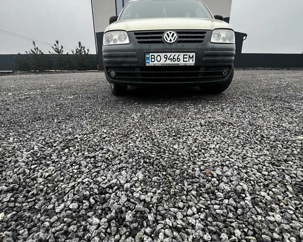 Бежевий Фольксваген Кадді, об'ємом двигуна 1.9 л та пробігом 350 тис. км за 9200 $, фото 22 на Automoto.ua