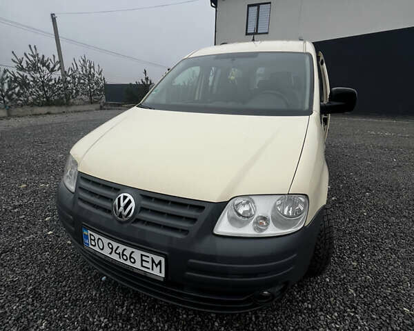 Бежевий Фольксваген Кадді, об'ємом двигуна 1.9 л та пробігом 350 тис. км за 9200 $, фото 32 на Automoto.ua