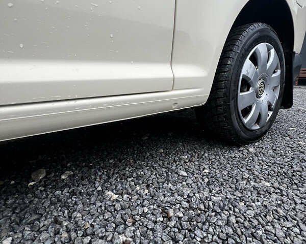 Бежевий Фольксваген Кадді, об'ємом двигуна 1.9 л та пробігом 350 тис. км за 9200 $, фото 13 на Automoto.ua