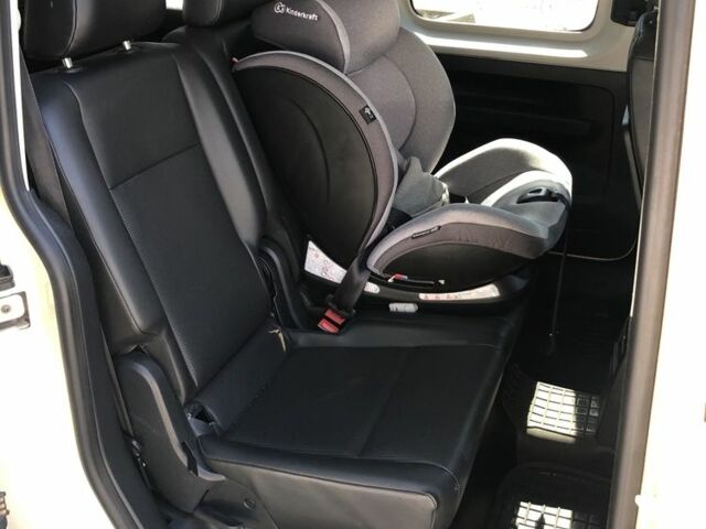 Бежевий Фольксваген Кадді, об'ємом двигуна 2 л та пробігом 300 тис. км за 14000 $, фото 14 на Automoto.ua