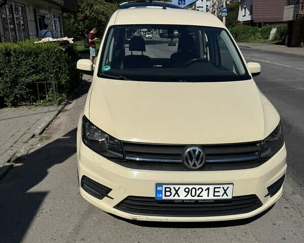 Бежевый Фольксваген Кадди, объемом двигателя 2 л и пробегом 86 тыс. км за 25000 $, фото 7 на Automoto.ua