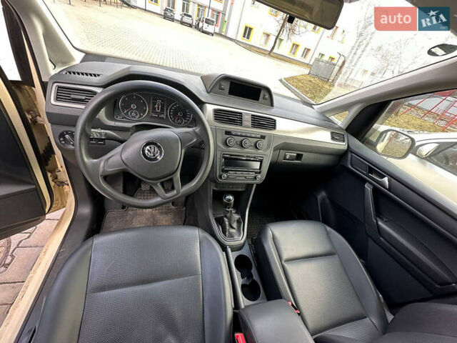 Бежевый Фольксваген Кадди, объемом двигателя 1.97 л и пробегом 280 тыс. км за 13000 $, фото 10 на Automoto.ua