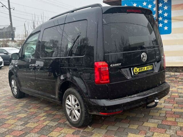 Черный Фольксваген Кадди, объемом двигателя 2 л и пробегом 205 тыс. км за 14999 $, фото 4 на Automoto.ua