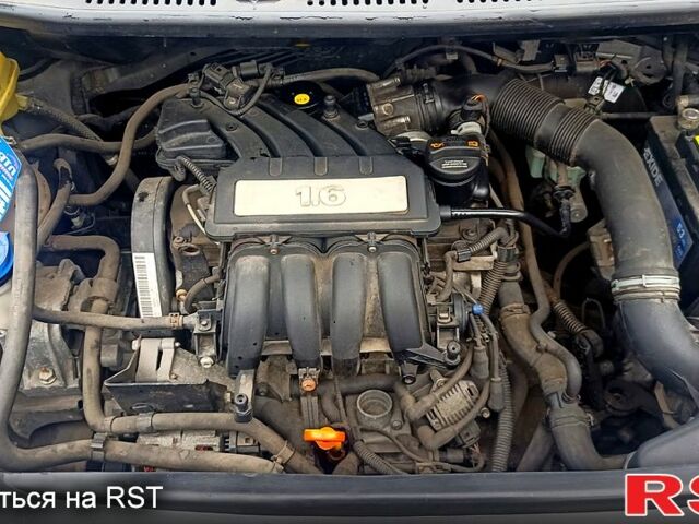 Черный Фольксваген Кадди, объемом двигателя 1.6 л и пробегом 70 тыс. км за 7000 $, фото 9 на Automoto.ua