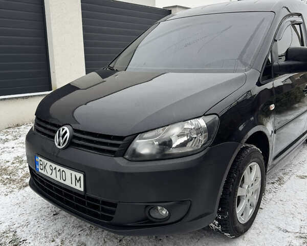 Чорний Фольксваген Кадді, об'ємом двигуна 1.6 л та пробігом 365 тис. км за 7500 $, фото 2 на Automoto.ua