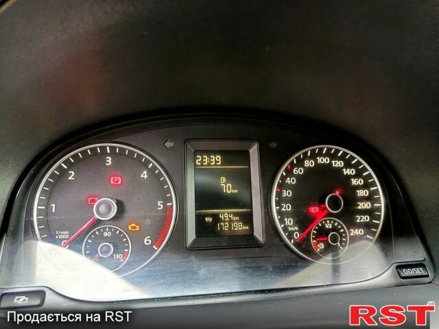 Черный Фольксваген Кадди, объемом двигателя 1.6 л и пробегом 172 тыс. км за 10500 $, фото 1 на Automoto.ua