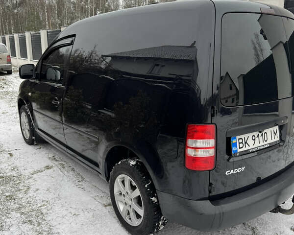 Чорний Фольксваген Кадді, об'ємом двигуна 1.6 л та пробігом 365 тис. км за 7500 $, фото 3 на Automoto.ua