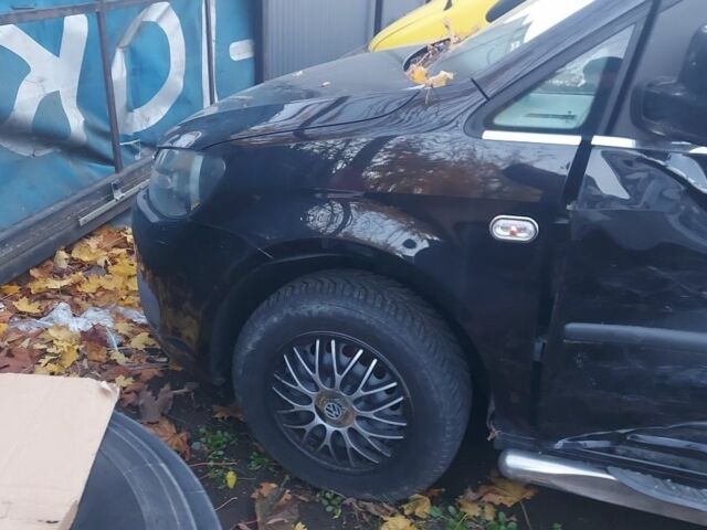 Фольксваген Кадди 2011 в Луцке на Automoto.ua Черный Фольксваген Кадди, объемом двигателя 1.6 л и пробегом 220 тыс. км за 5242 $, фото 7 на Automoto.ua