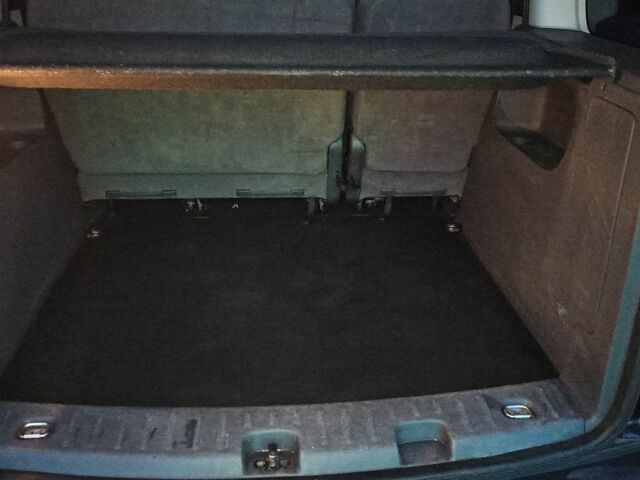 Чорний Фольксваген Кадді, об'ємом двигуна 1.6 л та пробігом 287 тис. км за 9500 $, фото 6 на Automoto.ua