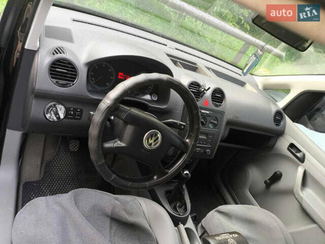 Черный Фольксваген Кадди, объемом двигателя 1.9 л и пробегом 356 тыс. км за 4700 $, фото 9 на Automoto.ua