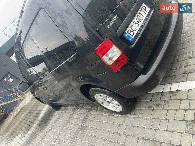 Черный Фольксваген Кадди, объемом двигателя 1.9 л и пробегом 361 тыс. км за 6250 $, фото 4 на Automoto.ua