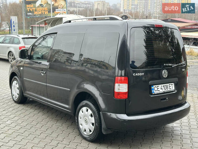 Черный Фольксваген Кадди, объемом двигателя 1.9 л и пробегом 285 тыс. км за 5900 $, фото 10 на Automoto.ua