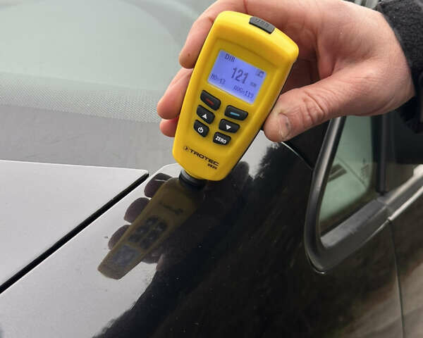 Черный Фольксваген Кадди, объемом двигателя 1.9 л и пробегом 222 тыс. км за 6200 $, фото 29 на Automoto.ua