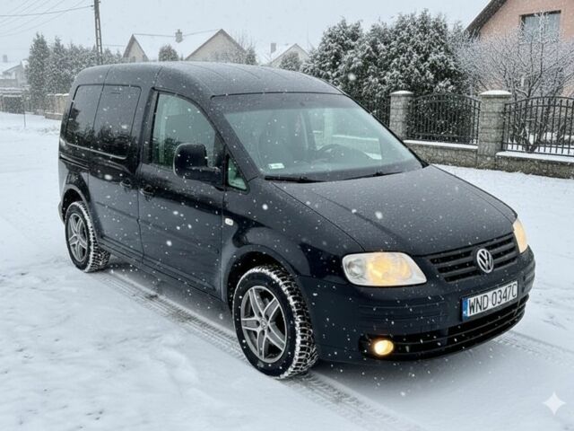 Черный Фольксваген Кадди, объемом двигателя 1.9 л и пробегом 299 тыс. км за 3350 $, фото 1 на Automoto.ua