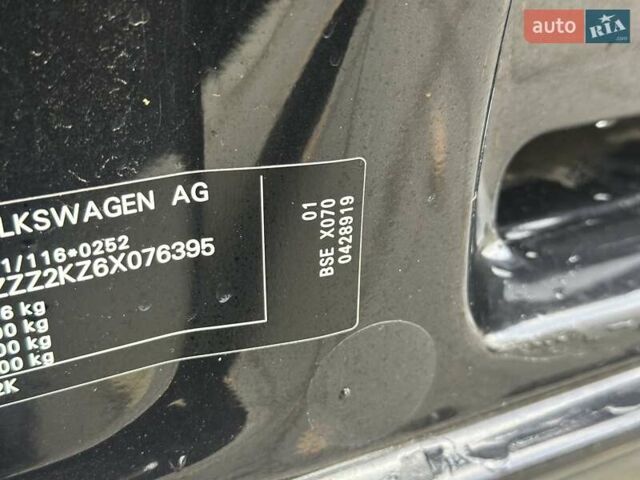 Черный Фольксваген Кадди, объемом двигателя 1.6 л и пробегом 236 тыс. км за 6850 $, фото 17 на Automoto.ua