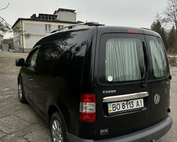 Черный Фольксваген Кадди, объемом двигателя 1.9 л и пробегом 222 тыс. км за 6200 $, фото 3 на Automoto.ua