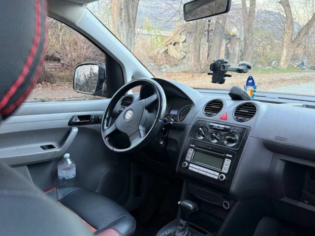 Чорний Фольксваген Кадді, об'ємом двигуна 1.9 л та пробігом 320 тис. км за 7500 $, фото 3 на Automoto.ua