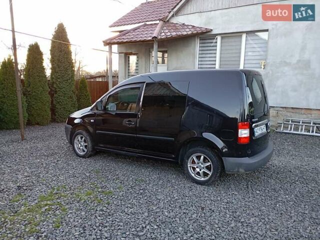 Черный Фольксваген Кадди, объемом двигателя 2 л и пробегом 438 тыс. км за 5500 $, фото 20 на Automoto.ua