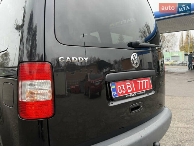 Черный Фольксваген Кадди, объемом двигателя 1.6 л и пробегом 233 тыс. км за 7650 $, фото 31 на Automoto.ua