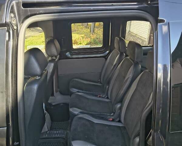 Черный Фольксваген Кадди, объемом двигателя 1.9 л и пробегом 270 тыс. км за 5200 $, фото 4 на Automoto.ua