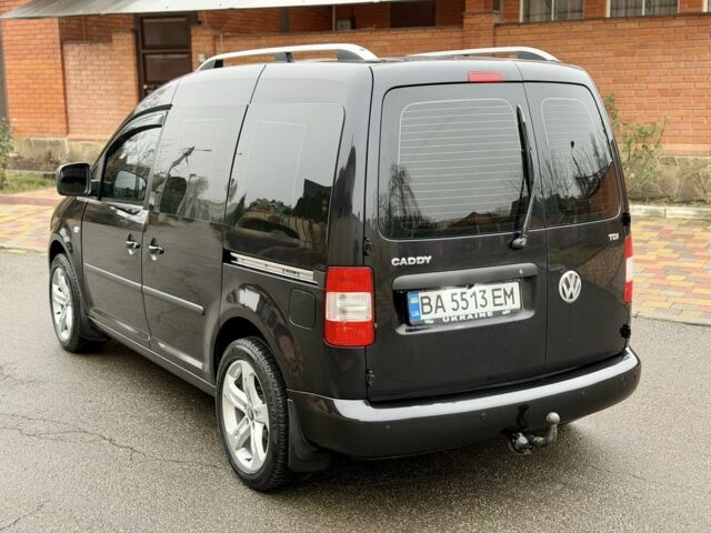 Черный Фольксваген Кадди, объемом двигателя 1.9 л и пробегом 270 тыс. км за 7999 $, фото 2 на Automoto.ua