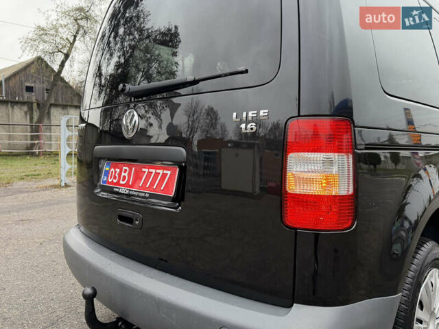Черный Фольксваген Кадди, объемом двигателя 1.6 л и пробегом 233 тыс. км за 7650 $, фото 32 на Automoto.ua