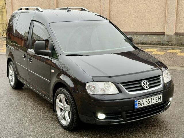 Черный Фольксваген Кадди, объемом двигателя 1.9 л и пробегом 270 тыс. км за 7999 $, фото 8 на Automoto.ua