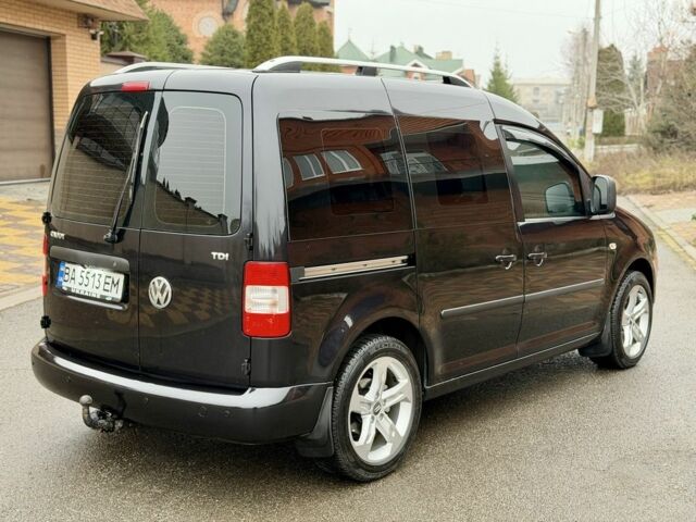 Черный Фольксваген Кадди, объемом двигателя 1.9 л и пробегом 270 тыс. км за 7999 $, фото 11 на Automoto.ua