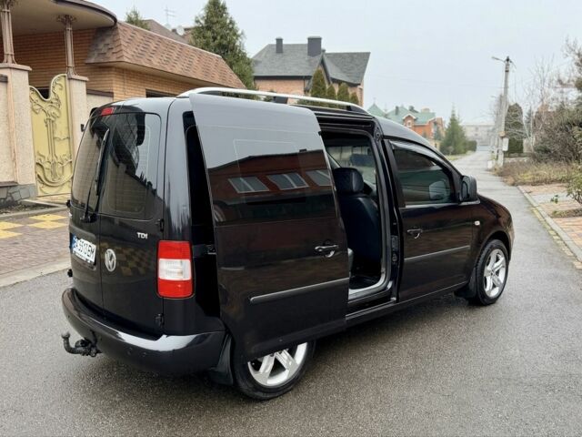 Черный Фольксваген Кадди, объемом двигателя 1.9 л и пробегом 270 тыс. км за 7999 $, фото 21 на Automoto.ua