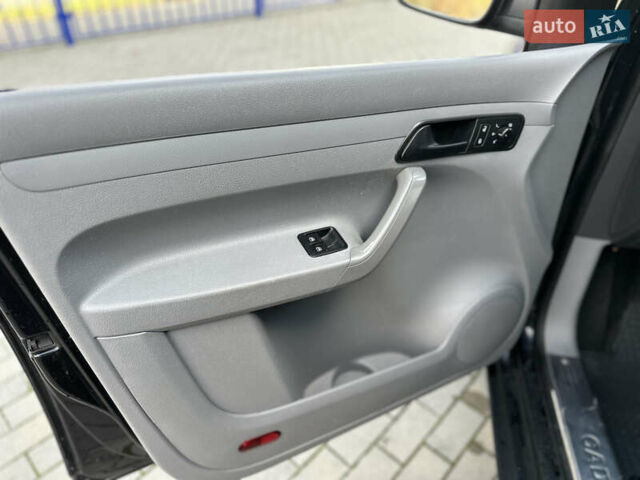 Фольксваген Кадди 2009 в Калуше на Automoto.ua Черный Фольксваген Кадди, объемом двигателя 1.9 л и пробегом 320 тыс. км за 7400 $, фото 6 на Automoto.ua