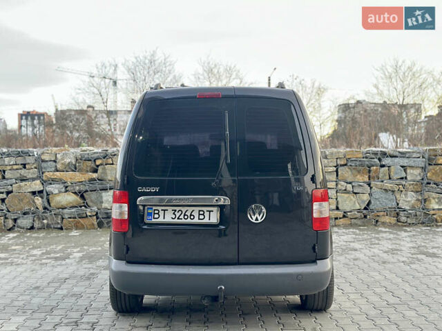 Черный Фольксваген Кадди, объемом двигателя 1.9 л и пробегом 330 тыс. км за 7200 $, фото 3 на Automoto.ua