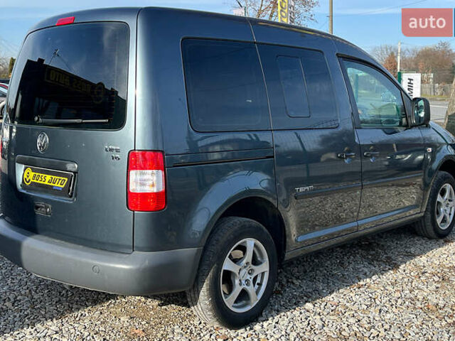 Чорний Фольксваген Кадді, об'ємом двигуна 1.6 л та пробігом 269 тис. км за 8500 $, фото 6 на Automoto.ua