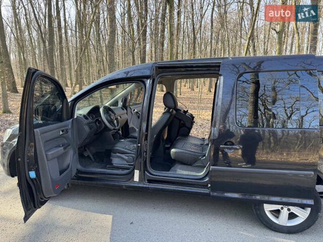 Черный Фольксваген Кадди, объемом двигателя 1.6 л и пробегом 265 тыс. км за 8700 $, фото 5 на Automoto.ua