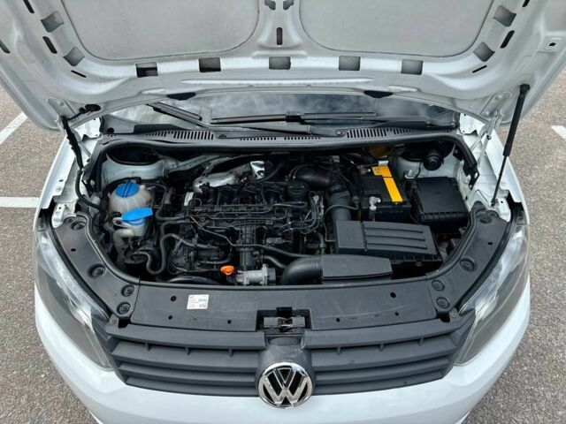 Черный Фольксваген Кадди, объемом двигателя 1.6 л и пробегом 190 тыс. км за 9500 $, фото 12 на Automoto.ua